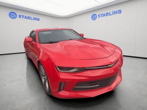 Used 2018 Chevrolet Camaro LT w/ RS Package image 9