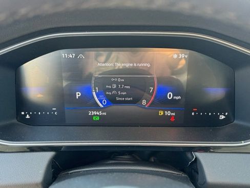 Used 2025 Volkswagen Jetta S image 12