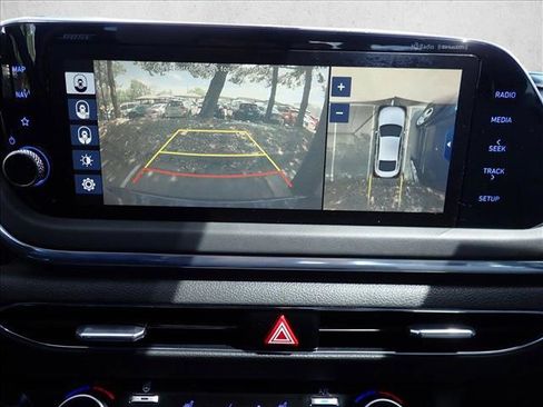 Used 2020 Hyundai Sonata Limited FWD image 16
