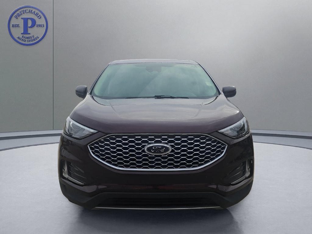 Certified 2023 Ford Edge SEL w/ Convenience Package AWD/4WD image 2