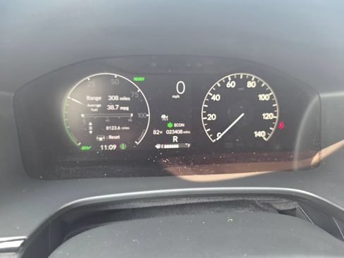 Used 2025 Honda CR-V Sport-L image 22