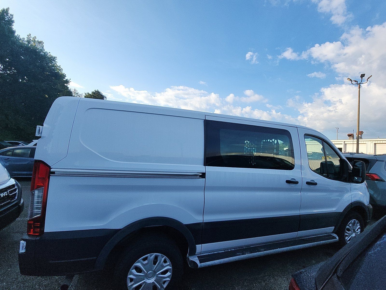 Used 2025 Ford Transit 250 Low Roof w/ Exterior Upgrade Package RWD image 6