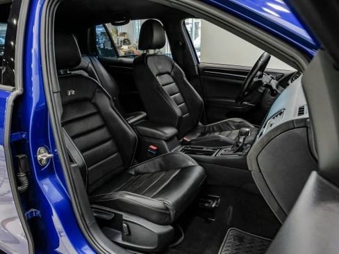 Used 2019 Volkswagen Golf R 4-Door AWD/4WD image 35