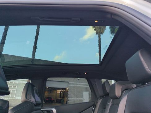 Certified 2025 BMW X3 M50 w/ Premium Package image 19