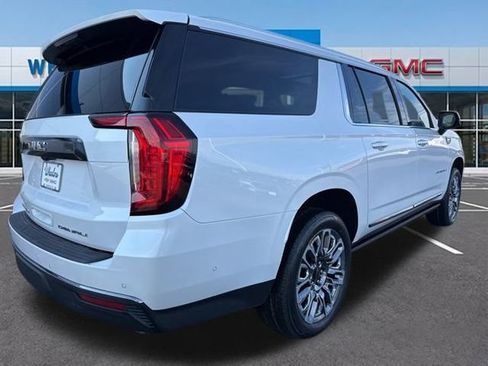 Used 2024 GMC Yukon XL Denali Ultimate image 6