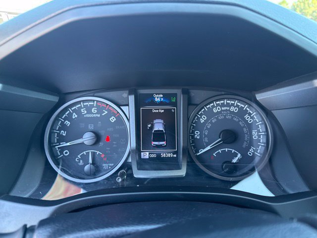Used 2021 Toyota Tacoma TRD Sport RWD image 30