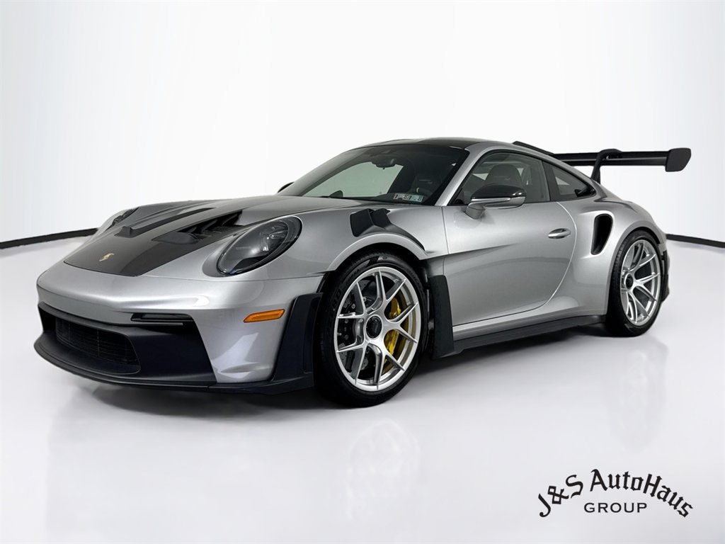 Used 2024 Porsche 911 GT3 RS RWD image 3