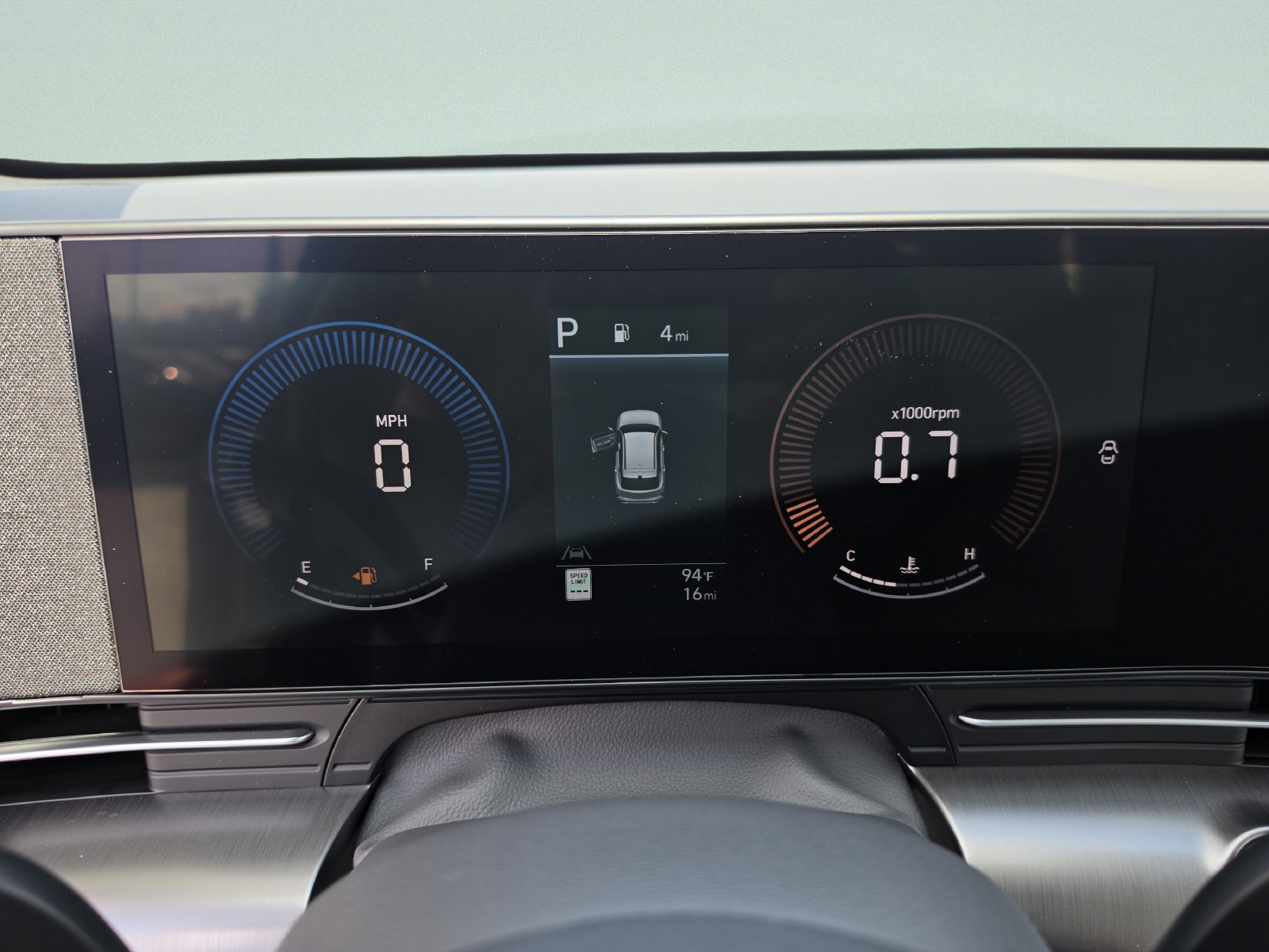 New 2027 Hyundai Kona SE FWD image 34