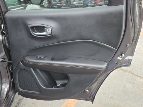 Used 2021 Jeep Compass Limited AWD/4WD image 8