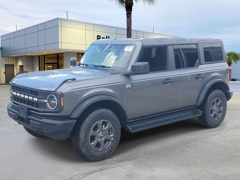 Used 2025 Ford Bronco Big Bend AWD/4WD image 2