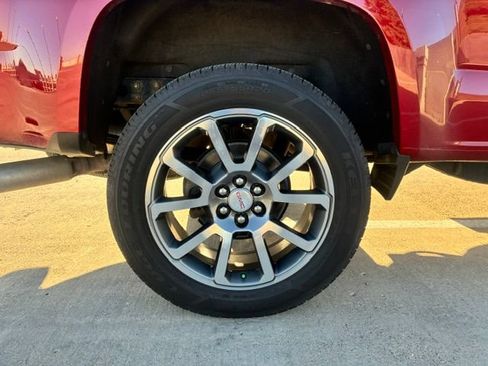 Used 2019 GMC Canyon Denali AWD/4WD image 10