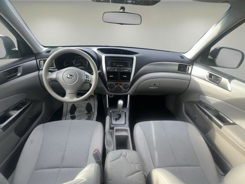 Used 2012 Subaru Forester 2.5X w/ Alloy Wheel Pkg image 9