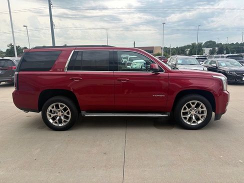 Used 2015 GMC Yukon SLE w/ Convenience Package AWD/4WD image 4