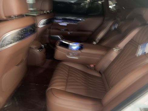 Used 2025 Genesis G90 3.5T image 26