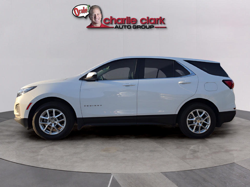 Used 2023 Chevrolet Equinox LT w/ LPO, Floor Liner Package AWD/4WD image 2