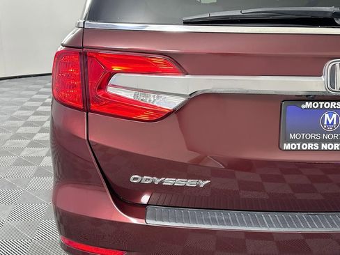 Used 2018 Honda Odyssey EX-L image 12