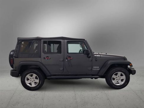 Certified 2018 Jeep Wrangler Unlimited Sport S image 9