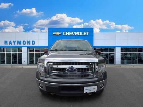 Used 2014 Ford F150 XLT w/ Equipment Group 302A Luxury AWD/4WD image 8