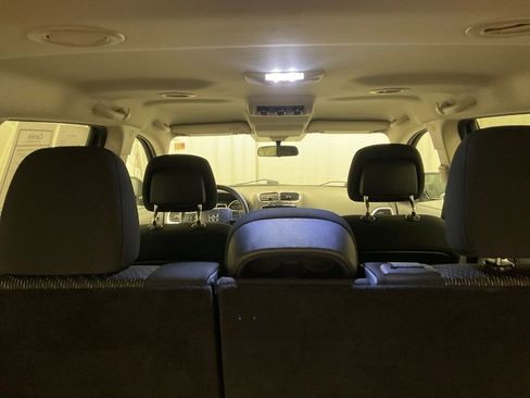Used 2011 Dodge Journey Mainstreet w/ Popular Equipment Group AWD/4WD image 7