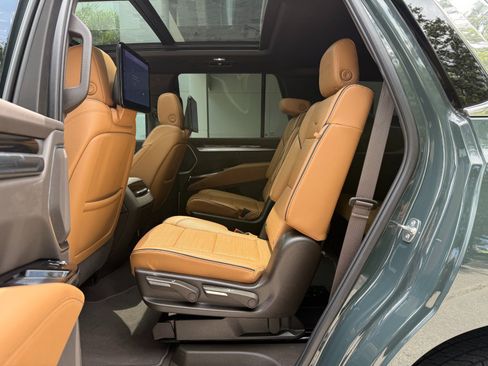 Used 2025 Cadillac Escalade Premium Luxury w/ Touring Package AWD/4WD image 29