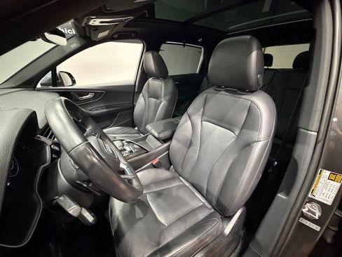 Used 2018 Audi Q7 3.0T Prestige AWD/4WD image 22