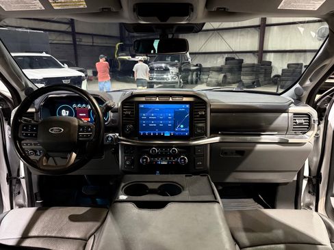 Used 2021 Ford F150 Lariat w/ Max Trailer Tow Package AWD/4WD image 27
