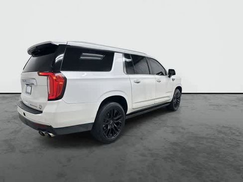Used 2021 GMC Yukon XL Denali w/ Denali Premium Package RWD image 4
