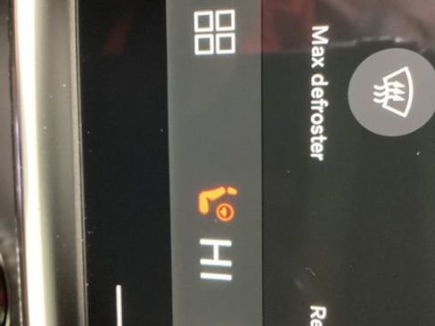 New 2026 Volvo XC90 T8 Ultra w/ Protection Package image 18