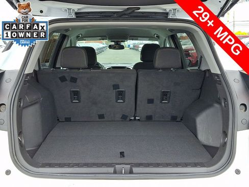 Used 2023 GMC Terrain SLE FWD image 30