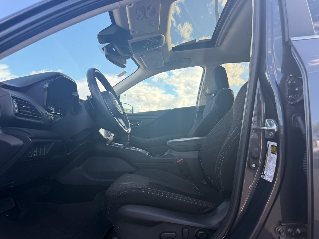 Used 2024 Subaru Outback Premium AWD/4WD image 5