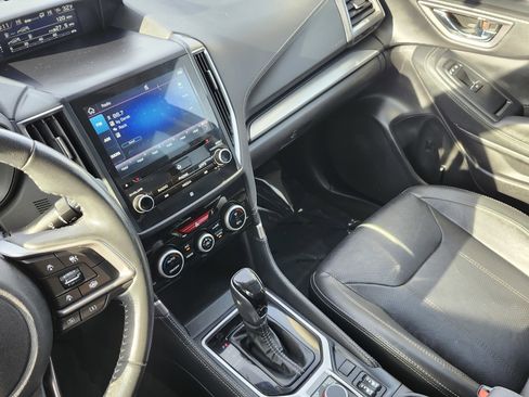 Used 2020 Subaru Forester Limited w/ Popular Package #3 image 31