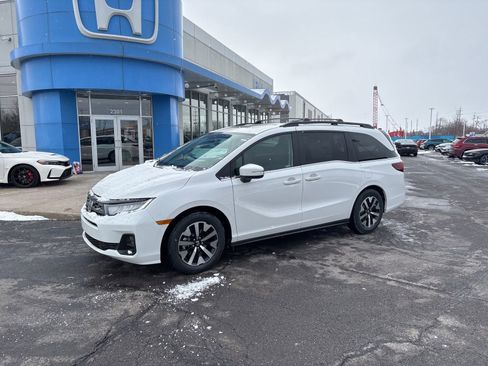 New 2026 Honda Odyssey EX-L image 1