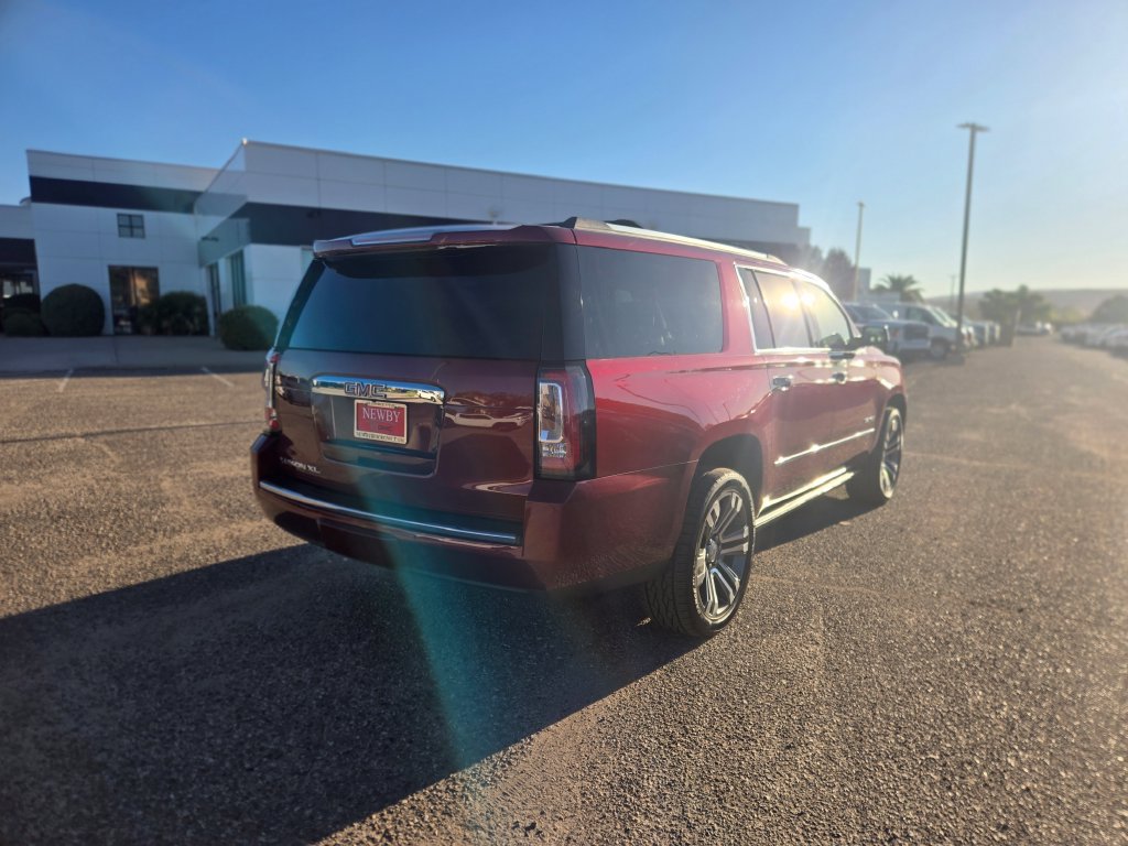Used 2018 GMC Yukon XL Denali w/ Denali Ultimate Package AWD/4WD image 5