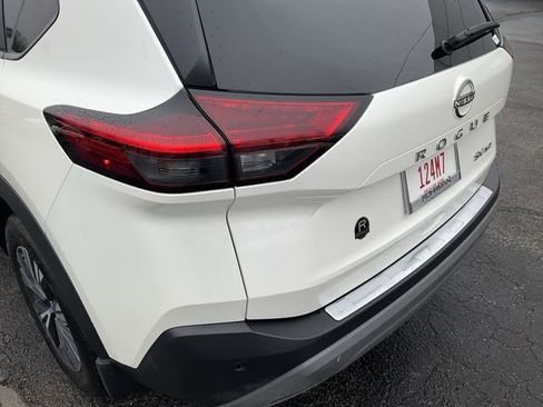 Certified 2023 Nissan Rogue SV w/ SV Premium Package image 31