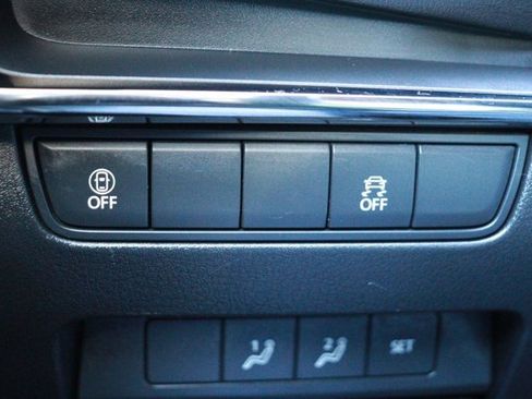 Used 2023 MAZDA MAZDA3 s image 24