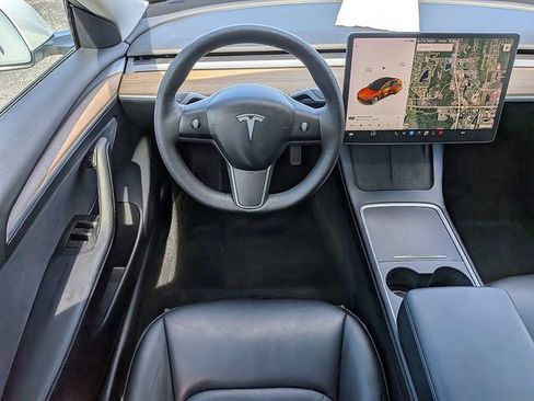 Used 2021 Tesla Model 3 Long Range AWD/4WD image 16