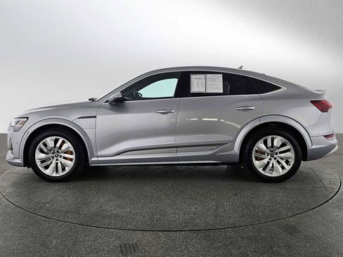 Used 2022 Audi e-tron S Prestige image 6