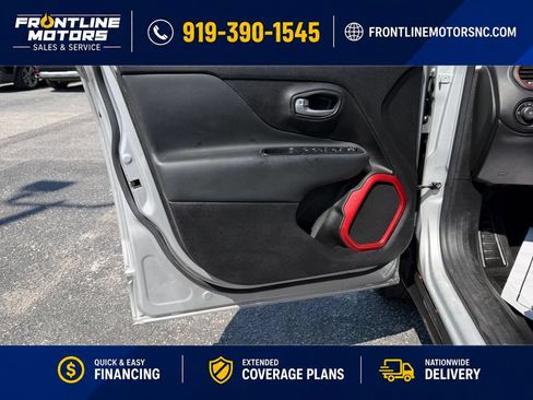 Used 2017 Jeep Renegade Trailhawk AWD/4WD image 20