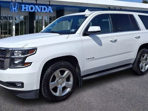 Used 2017 Chevrolet Tahoe LT image 4