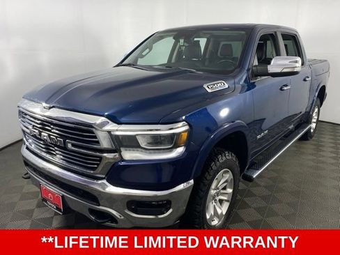 Used 2022 RAM 1500 Laramie AWD/4WD image 3