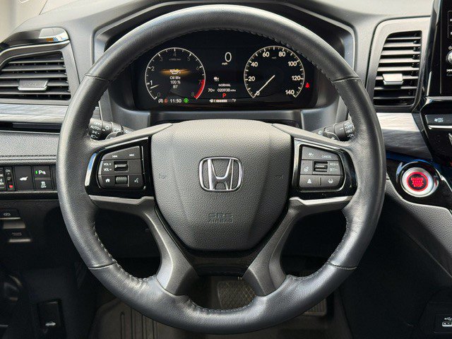 Used 2025 Honda Odyssey Elite image 39