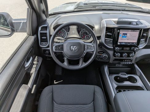 New 2026 RAM 1500 Express AWD/4WD image 15