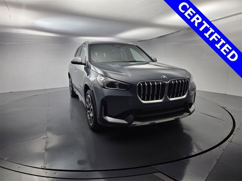 Certified 2023 BMW X1 xDrive28i w/ Convenience Package image 3