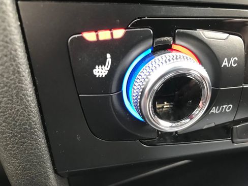 Used 2015 Audi A4 2.0T Premium Plus w/ Technology Package image 25