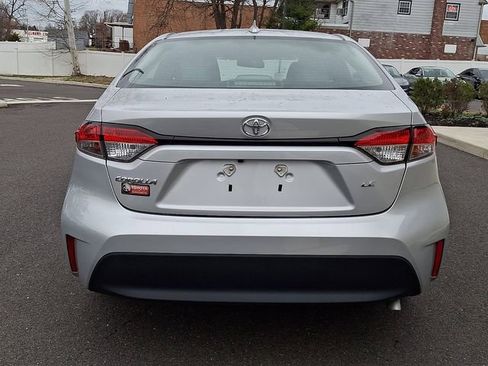 Certified 2023 Toyota Corolla LE image 6
