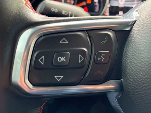 Used 2023 Jeep Gladiator Rubicon w/ Cold Weather Group image 22