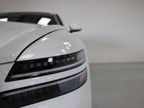 New 2026 Genesis G80 2.5T Advanced image 10