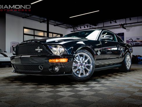 Used 2009 Ford Mustang Shelby GT500 RWD image 10