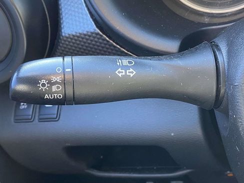 Used 2019 Nissan Kicks S image 20