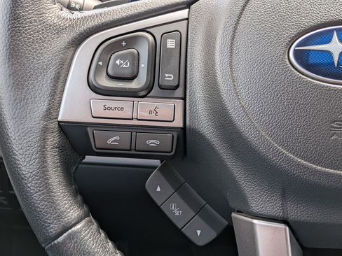 Used 2017 Subaru Outback 2.5i Limited AWD/4WD image 15